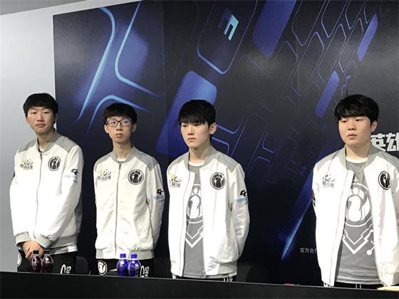 期盼的焦点 期盼的焦点